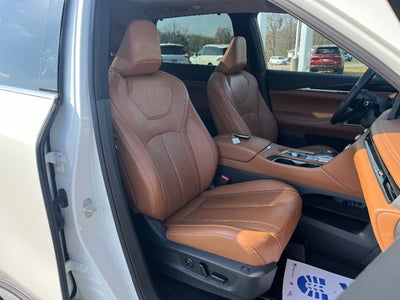 2025 INFINITI QX60 SENSORY