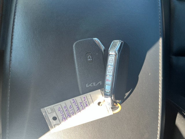 2022 Kia Telluride LX