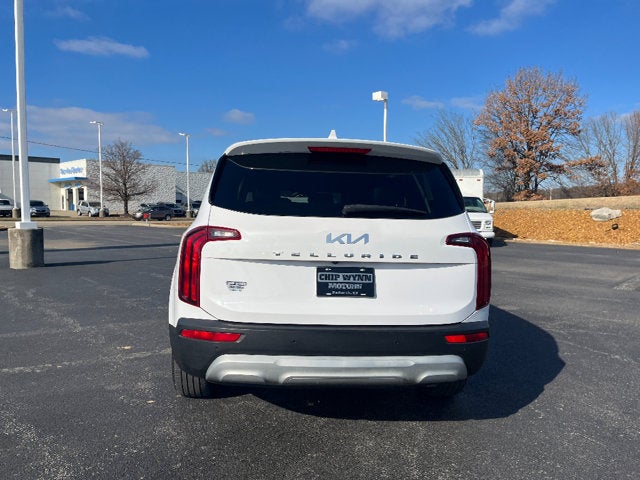2022 Kia Telluride LX