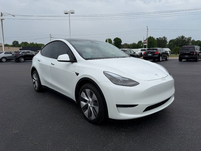 2024 Tesla Model Y Long Range