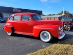 1946 Ford SEDAN 4 DOOR