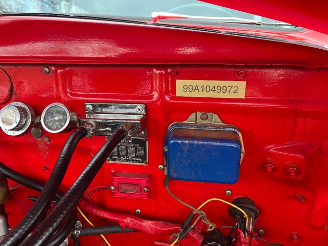 1946 Ford SEDAN 4 DOOR