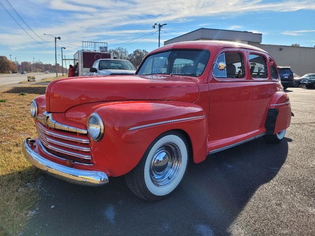 1946 Ford SEDAN 4 DOOR