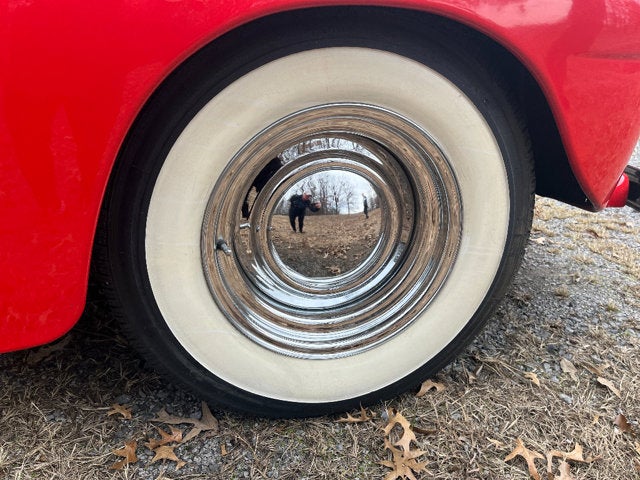 1946 Ford SEDAN 4 DOOR