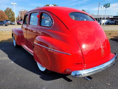 1946 Ford SEDAN 4 DOOR