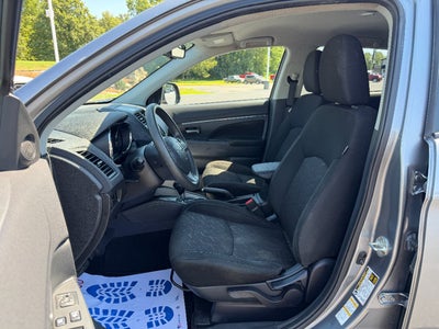2022 Mitsubishi Outlander Sport ES