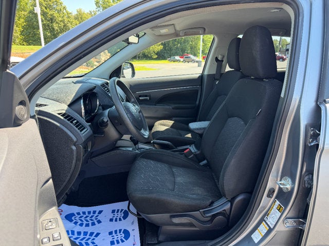 2022 Mitsubishi Outlander Sport ES