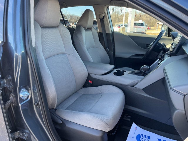 2021 Toyota Venza LE