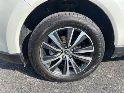 2021 Toyota Venza LE