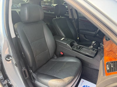 2014 Hyundai Equus Signature