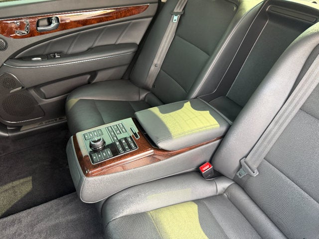 2014 Hyundai Equus Signature