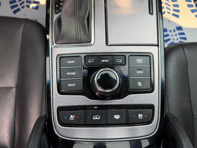 2014 Hyundai Equus Signature