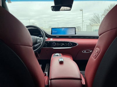 2025 Genesis GV70 2.5T