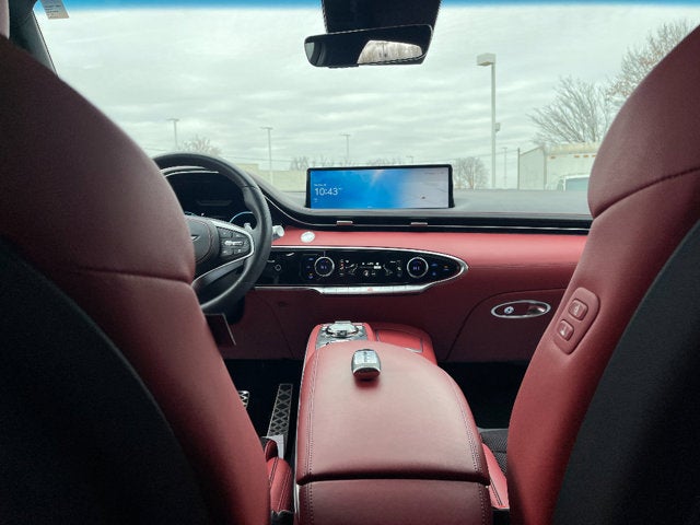 2025 Genesis GV70 2.5T