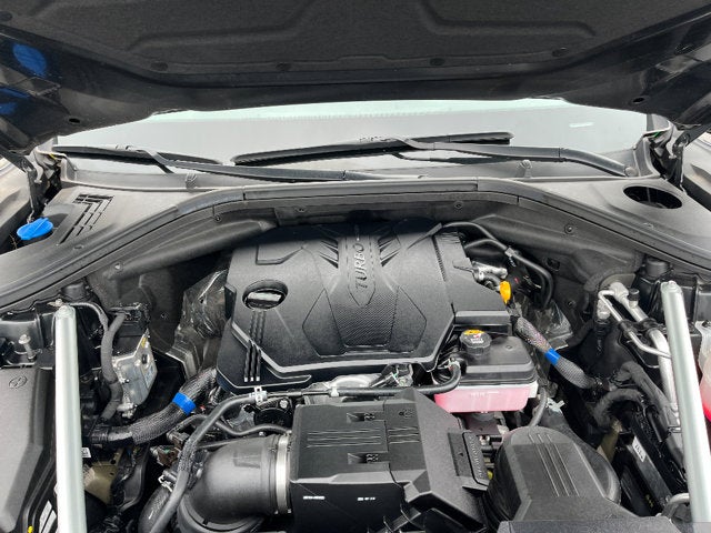 2025 Genesis GV70 2.5T