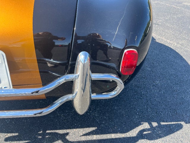 1965 COBRA AC REPLICA