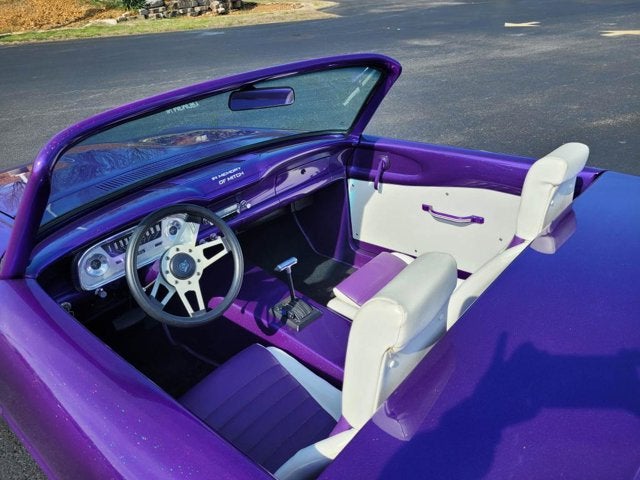 1960 Ford FALCON Base