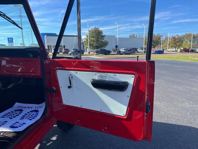 1966 Ford BRONCO Base