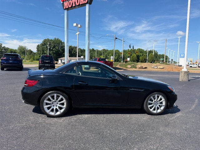 2017 Mercedes-Benz SLC SLC 300
